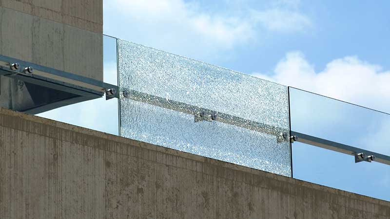 sunshine coast glass balustrade repairs